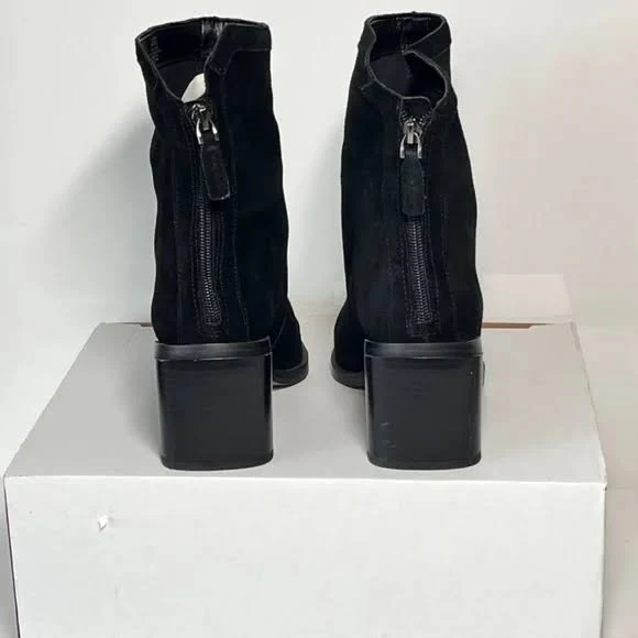 Vince Camuto Womens Kortimy