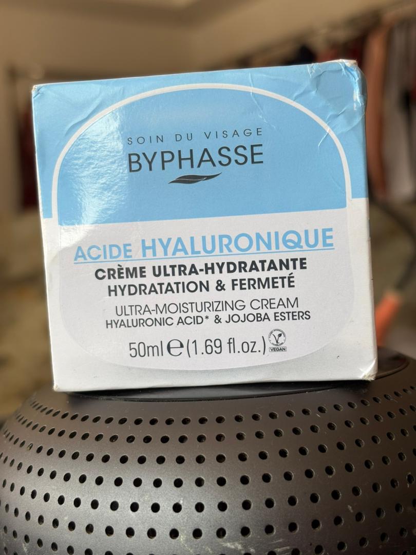 Crème Ultra-Hydratante à l’Acide Hyaluronique Byphasse