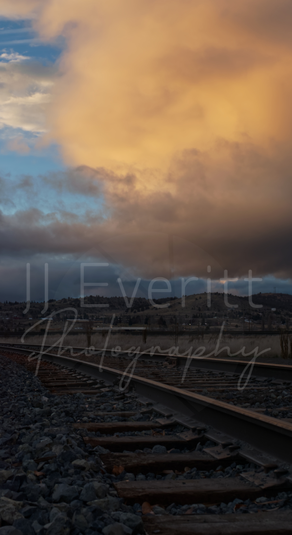 Sunset Railway Landscape Phone Screen Saver