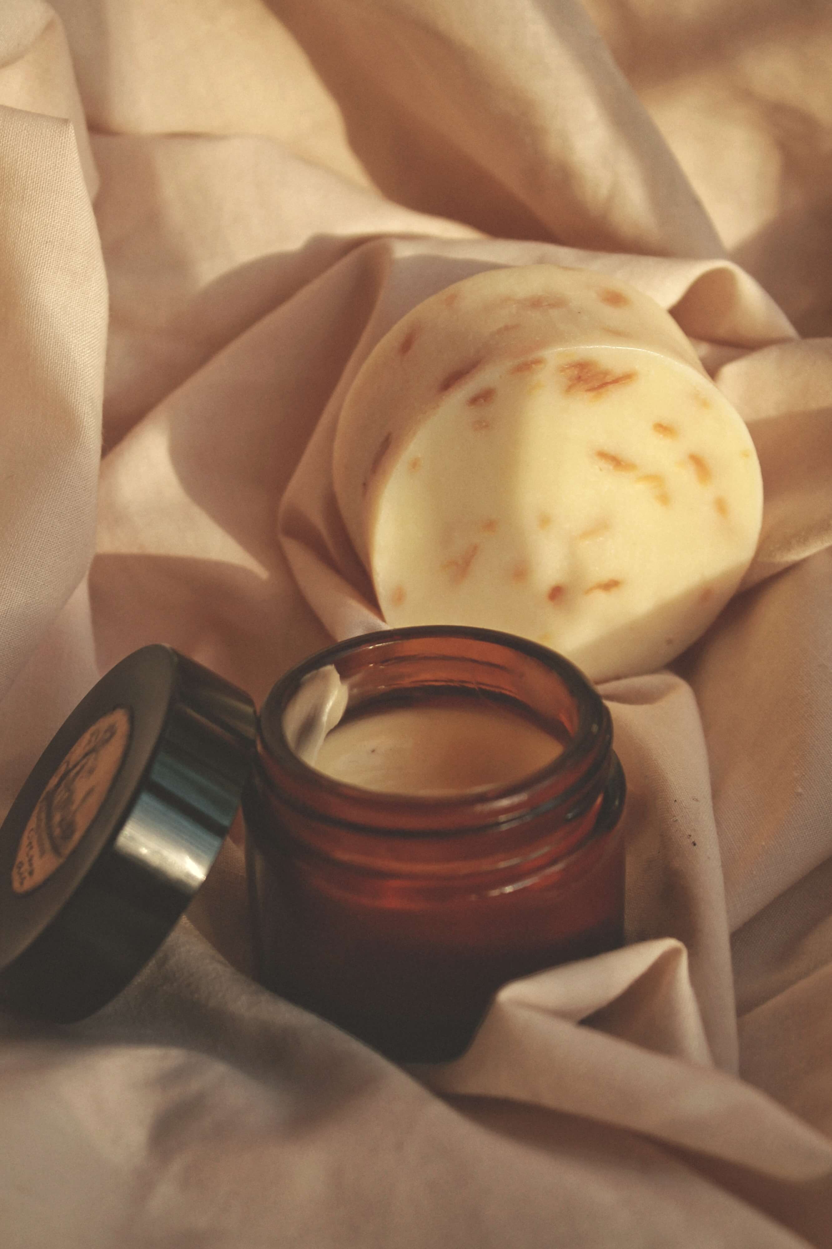 Pack jabón de afrecho + crema nutritiva de día