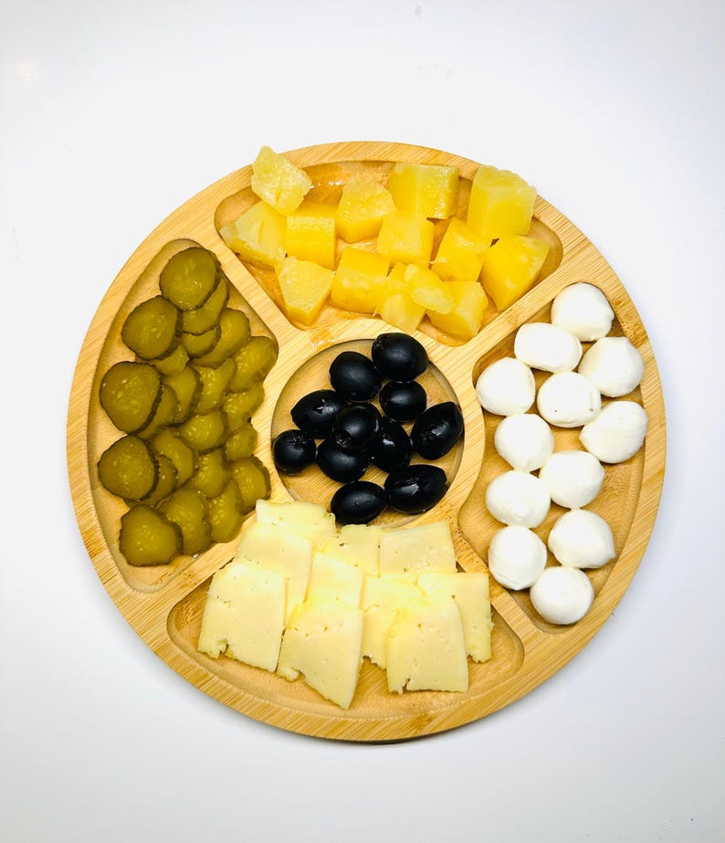 Handmade Wooden Partitioned Plate Š Rustic Serving Tray for Snacks, Appetizers, Charcuterie, Dips, and More Š Eco-Friendly Platter