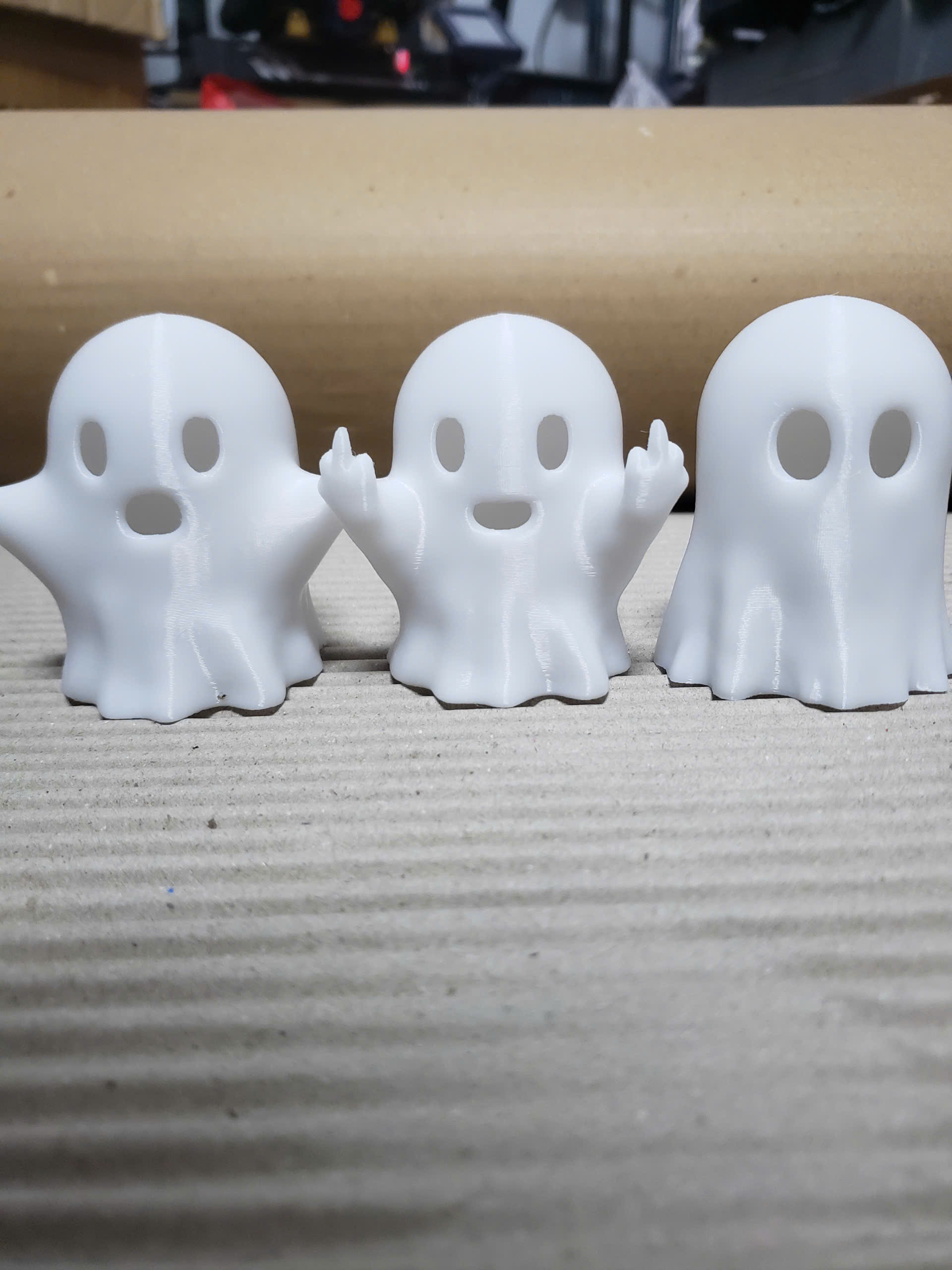 👻 MÔ HÌNH MA TRẮNG CUTE MINI – DECOR XINH XẮN, GIÁ HẠT DẺ