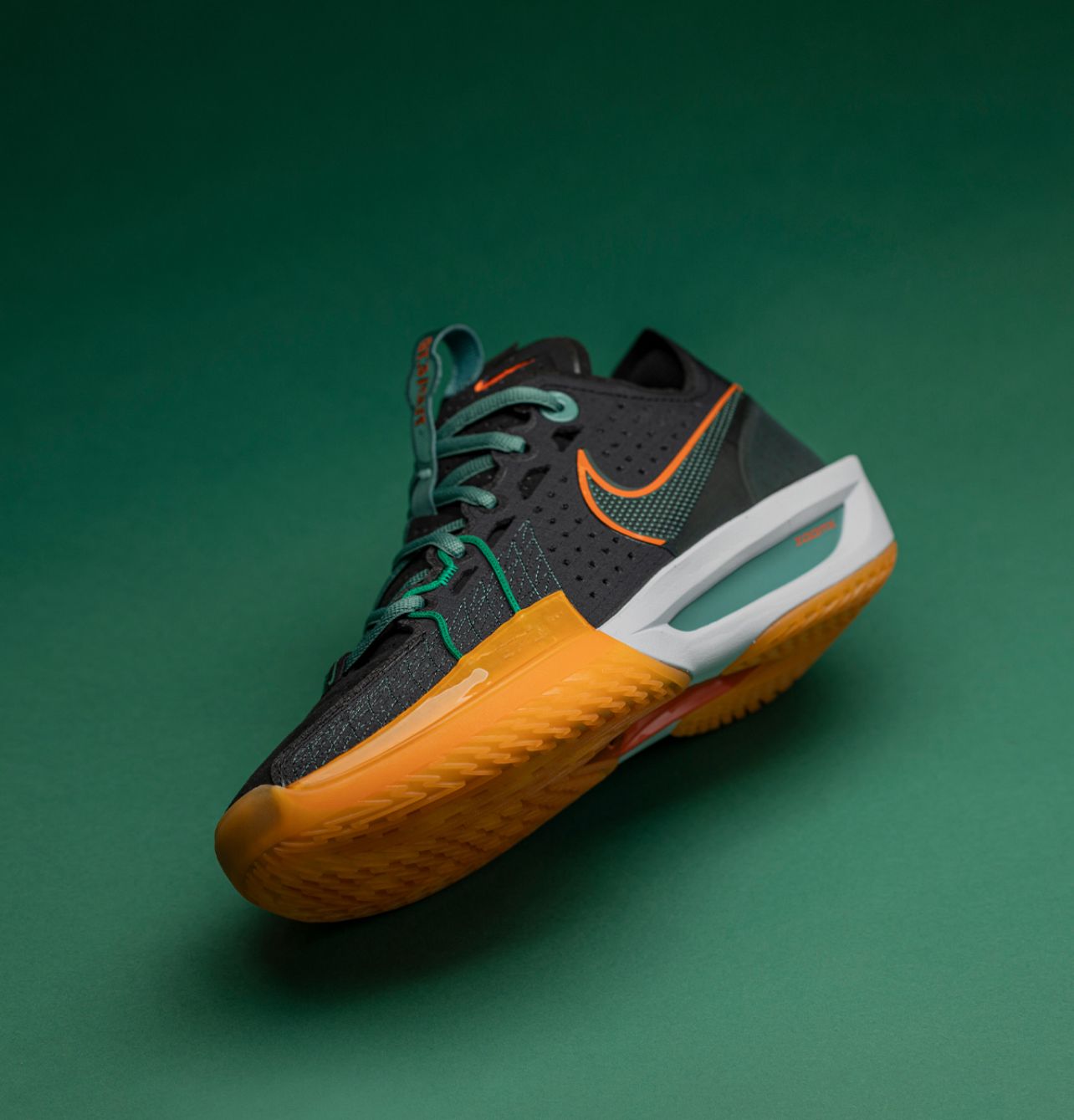 Zoom Cut GT Miami Hurricane Men's Sport Sneakers