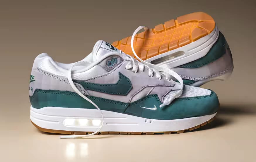 Nike Airmax 1 Swoosh Low Poly Classic Air Cushion Sneakers