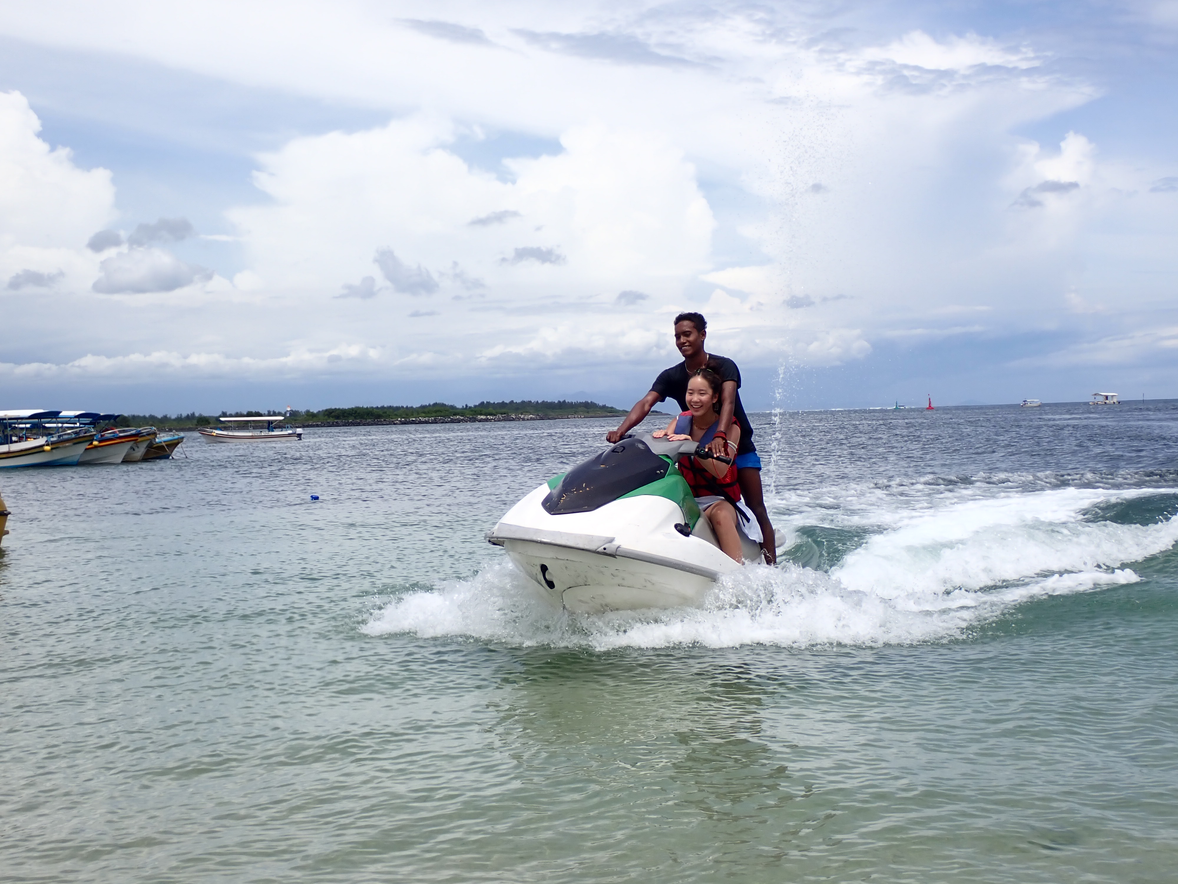 Jet Ski (With the instructor 15 min)