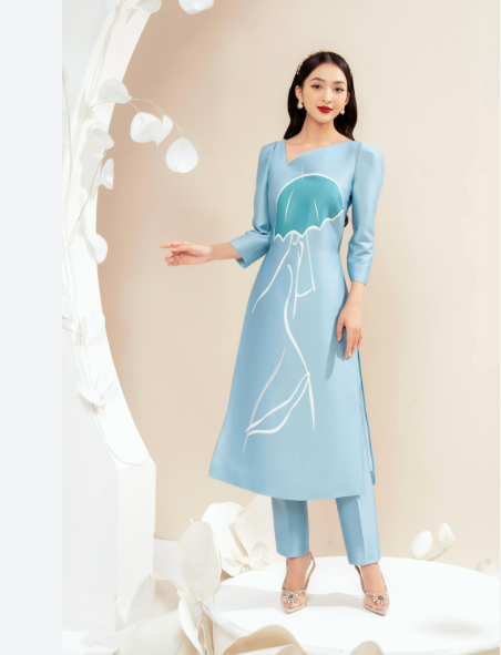 Elegant Blue Women's Kurta Set