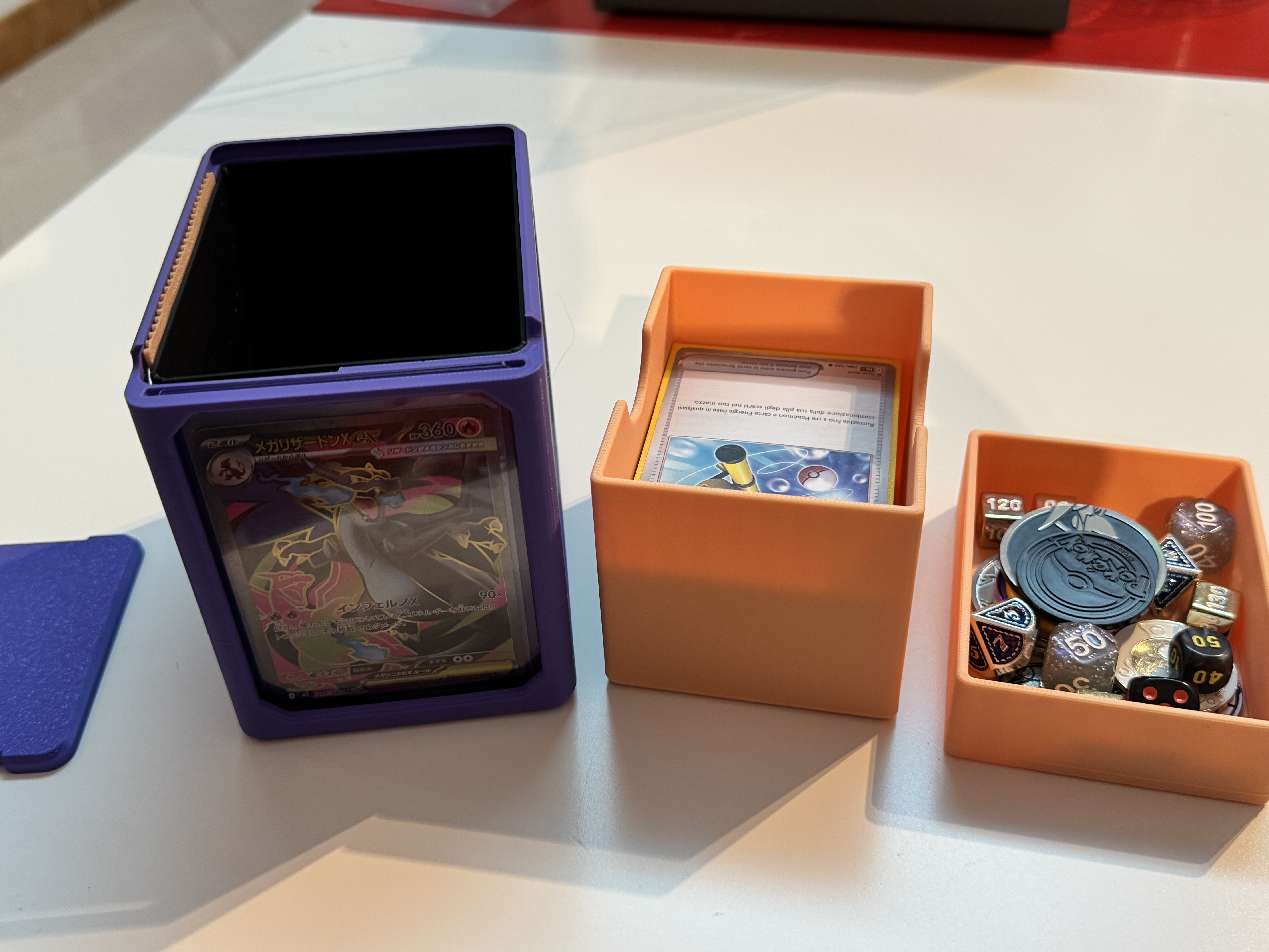 Porta mazzo 3D (Deck Box) a Scomparsa per Giochi di Carte Collezionabili