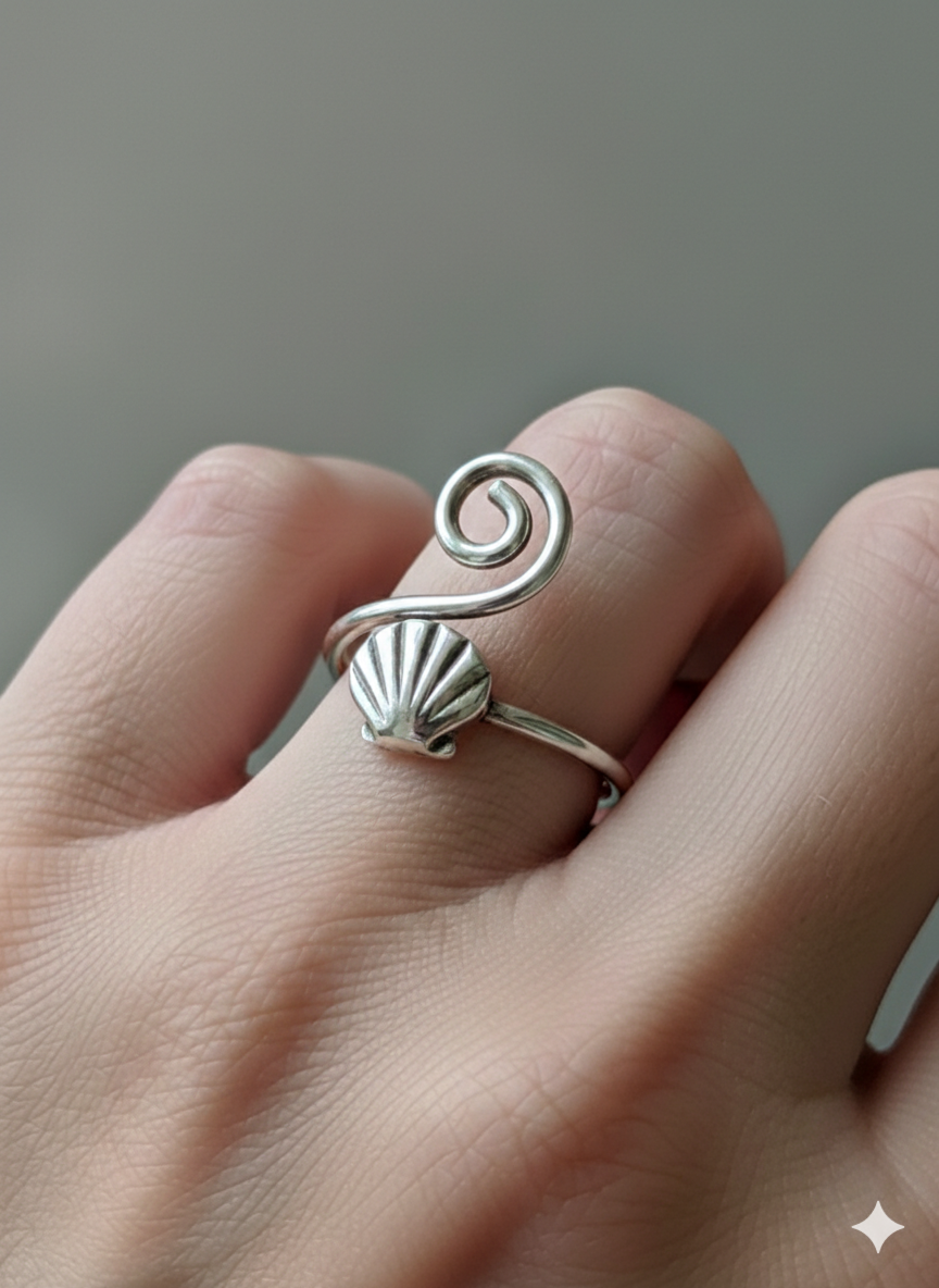 Anillo concha marina y espiral