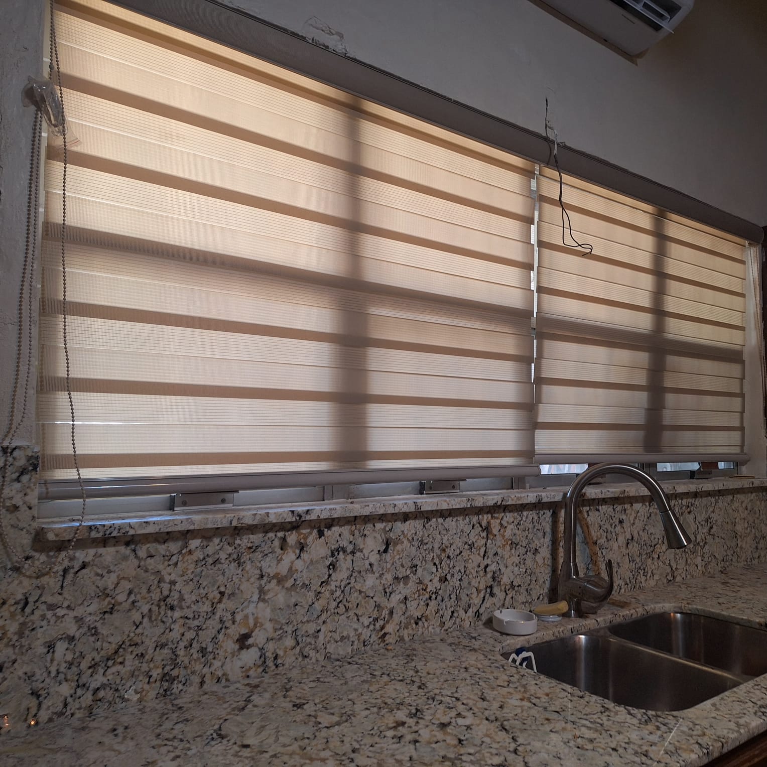 Persiana doble para cocina