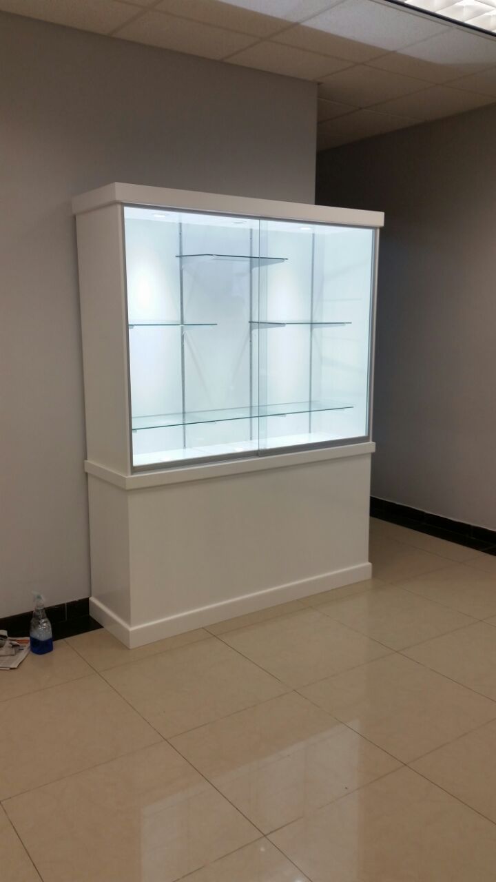 Vitrina de Exhibición Blanca