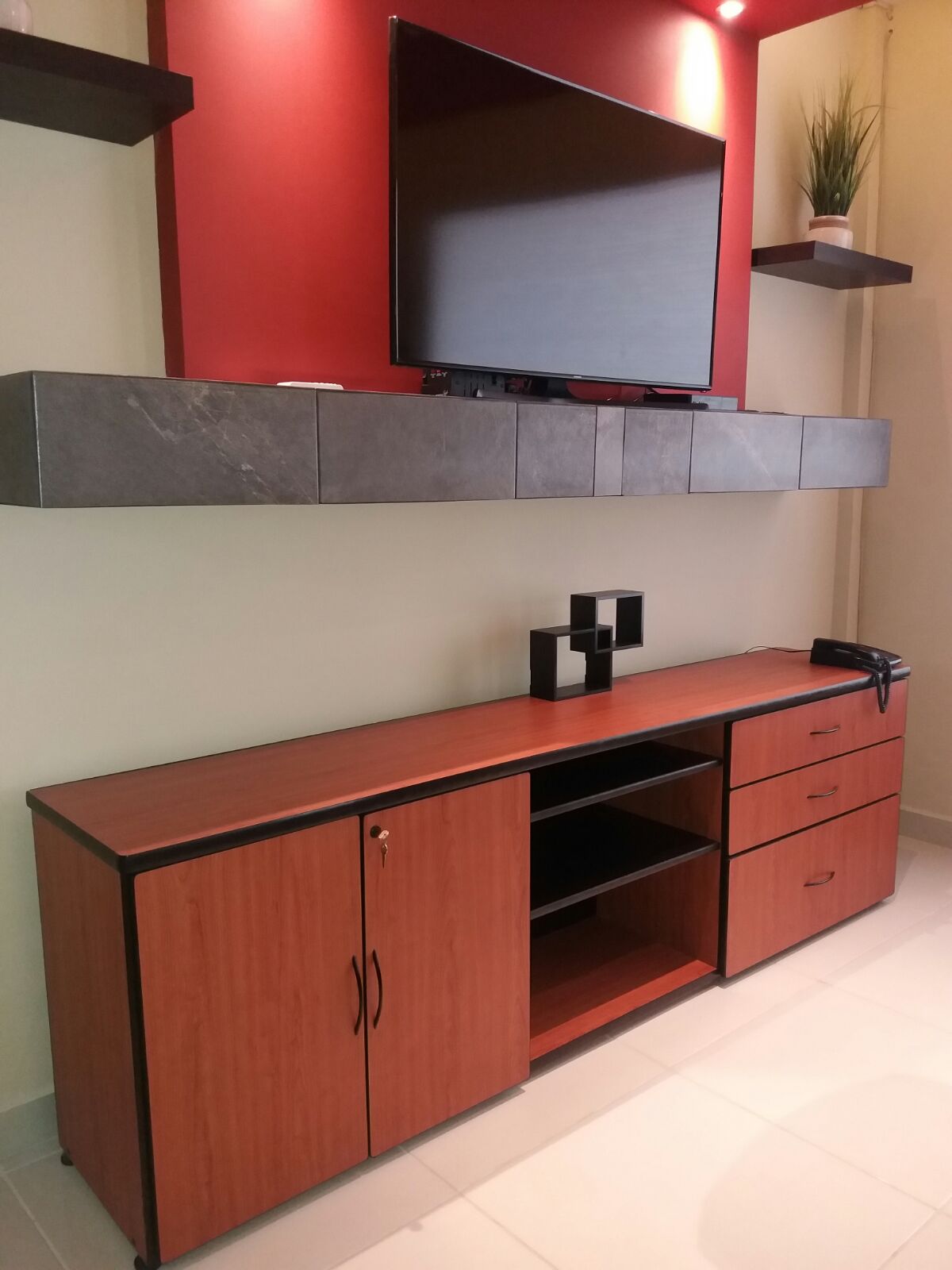 Centro de entretenimiento moderno