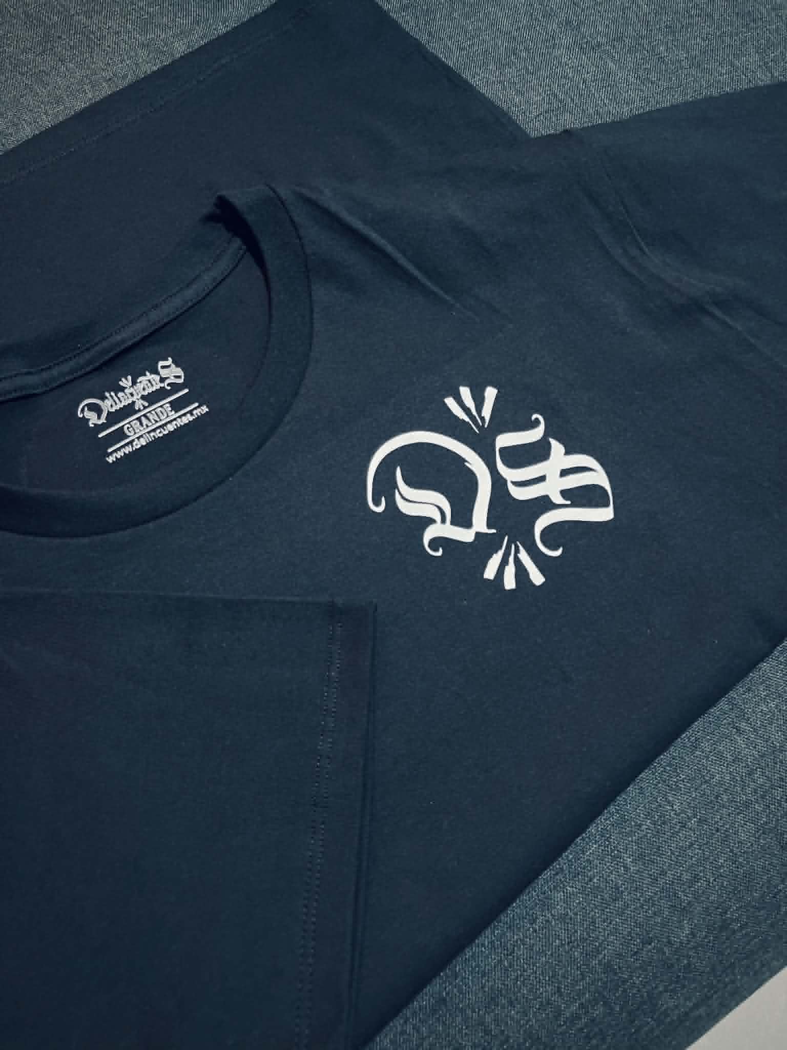 Playera Delincuentes MX