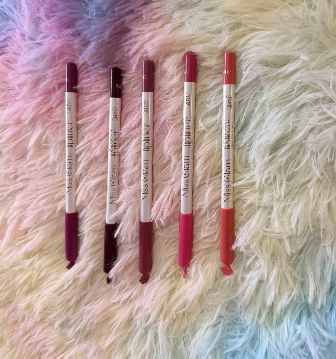 Set de delineadores para labios