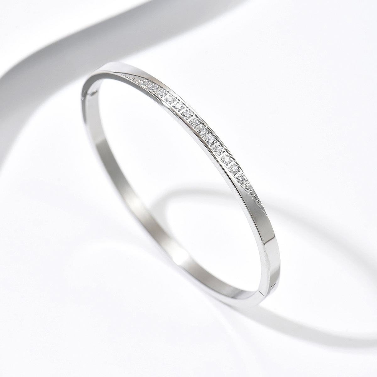 Elegant Crystal Bangle Set 505056