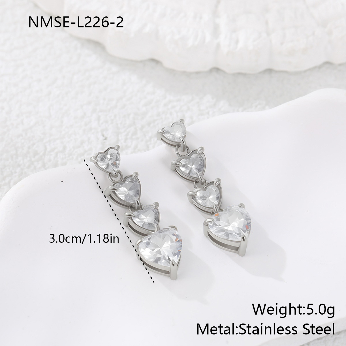 Stainless steel heart-shaped cubic zirconia stud earrings 502043