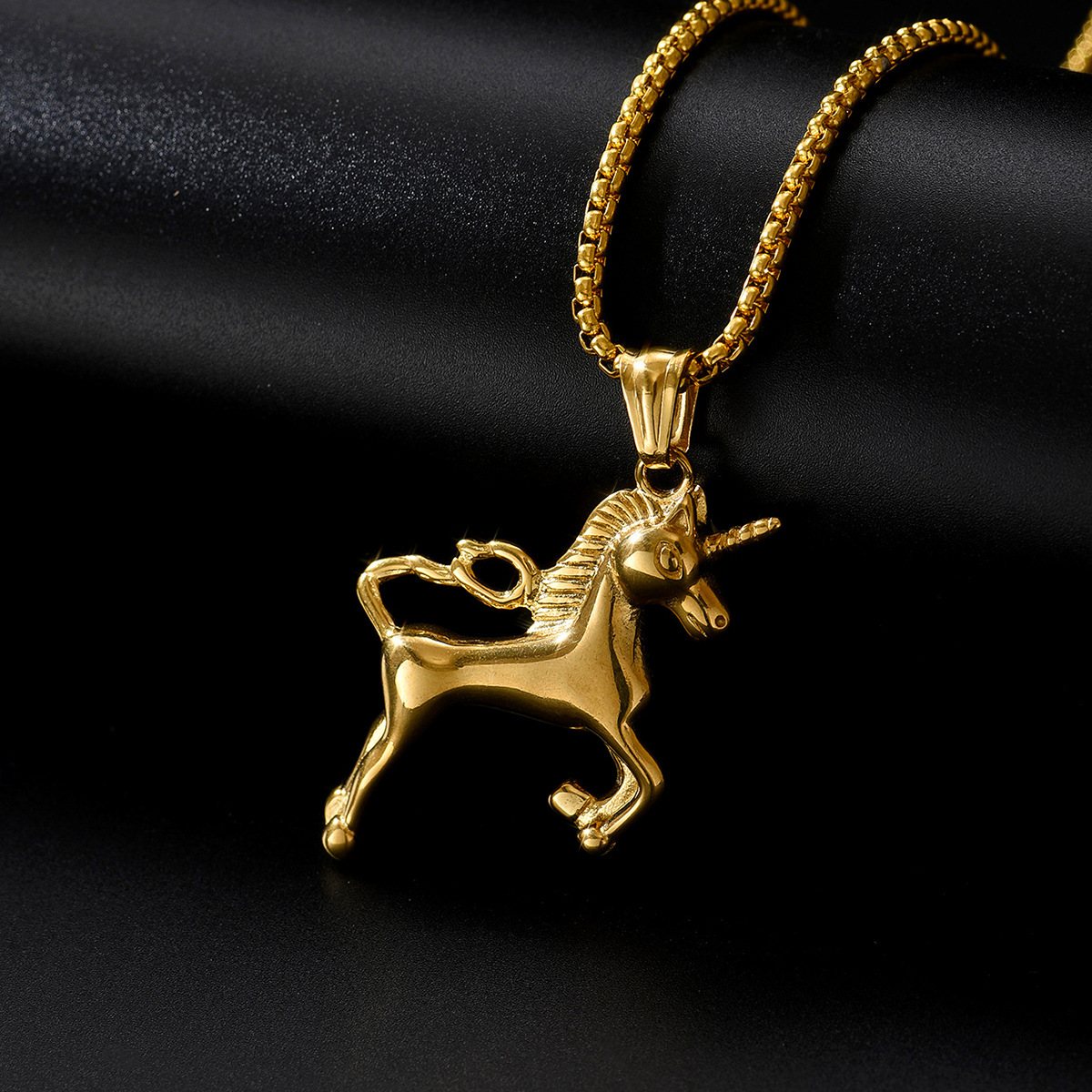 Hip-hop style unicorn stainless steel necklace 501116