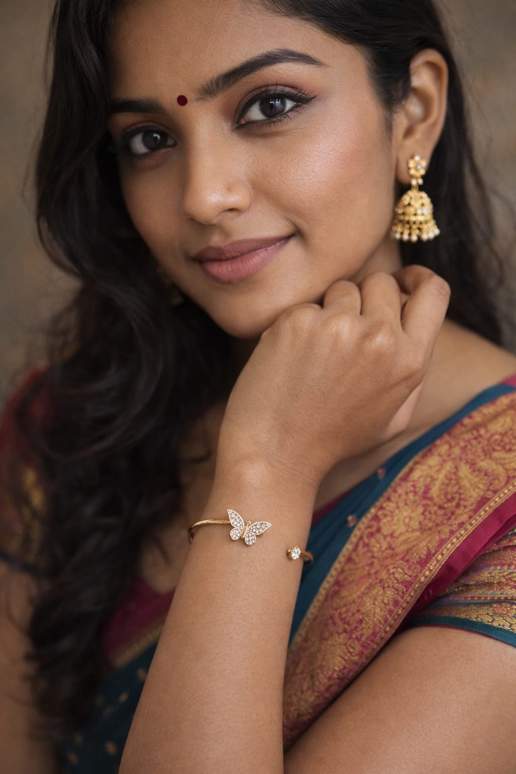 Butterfly Stones Gold Bracelet single