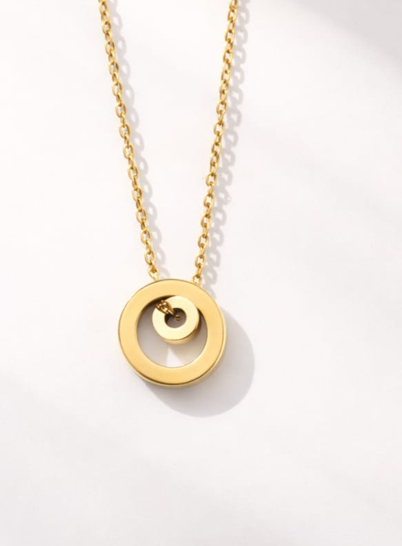 Anti-Tarnish Intertwined Double Heart Gold Necklace