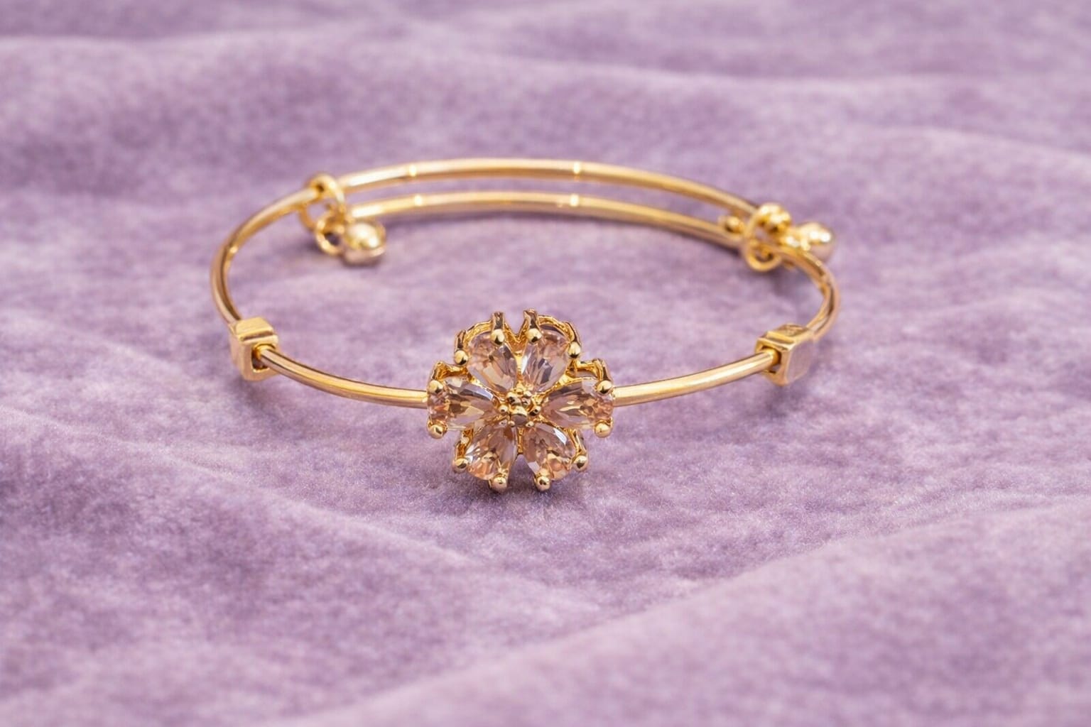 Gold BrownGlass Flower Bracelet- single