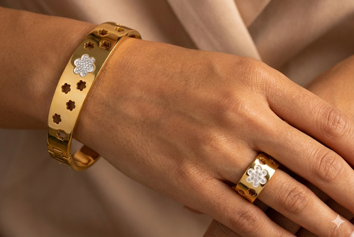 Gold-Plated Floral Jewelry Set