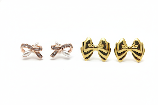 Elegant Bow-Shaped Earrings Set