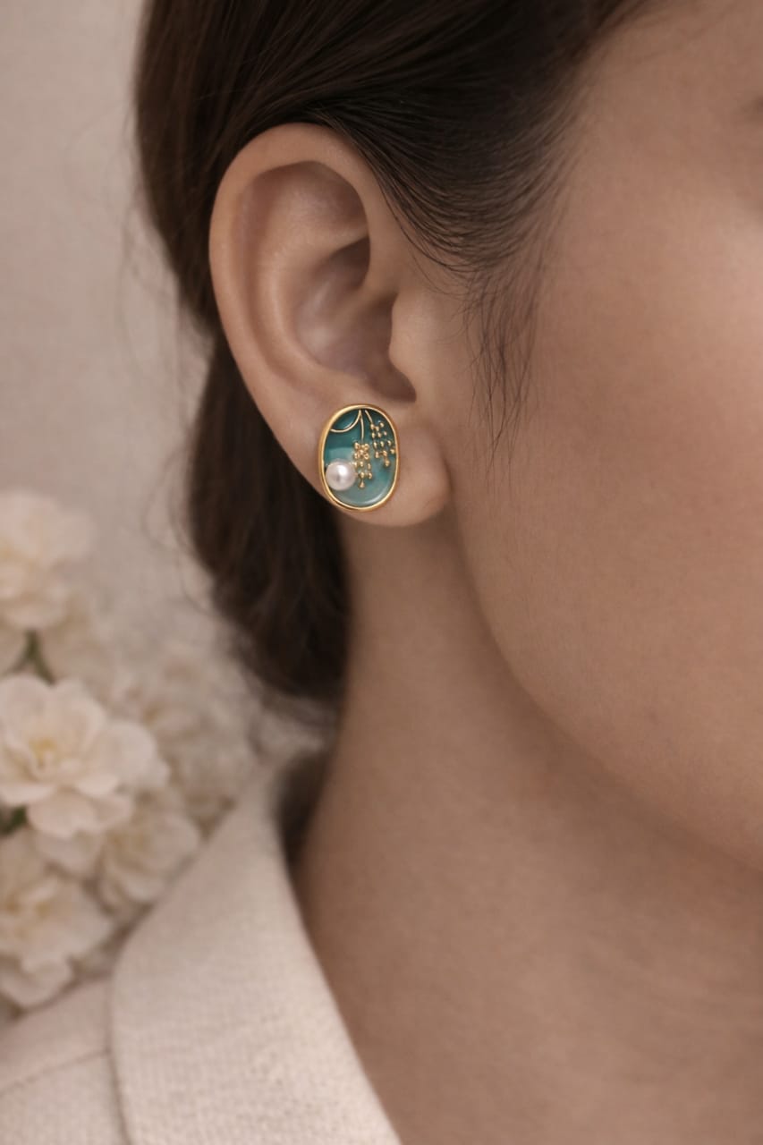 Emerald Blossom Pearl Stud Earrings