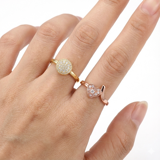 Elegant adjustable rings set