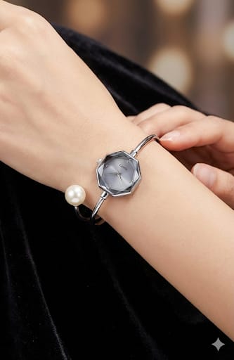 Elegant Geometric Pearl Wristwatch