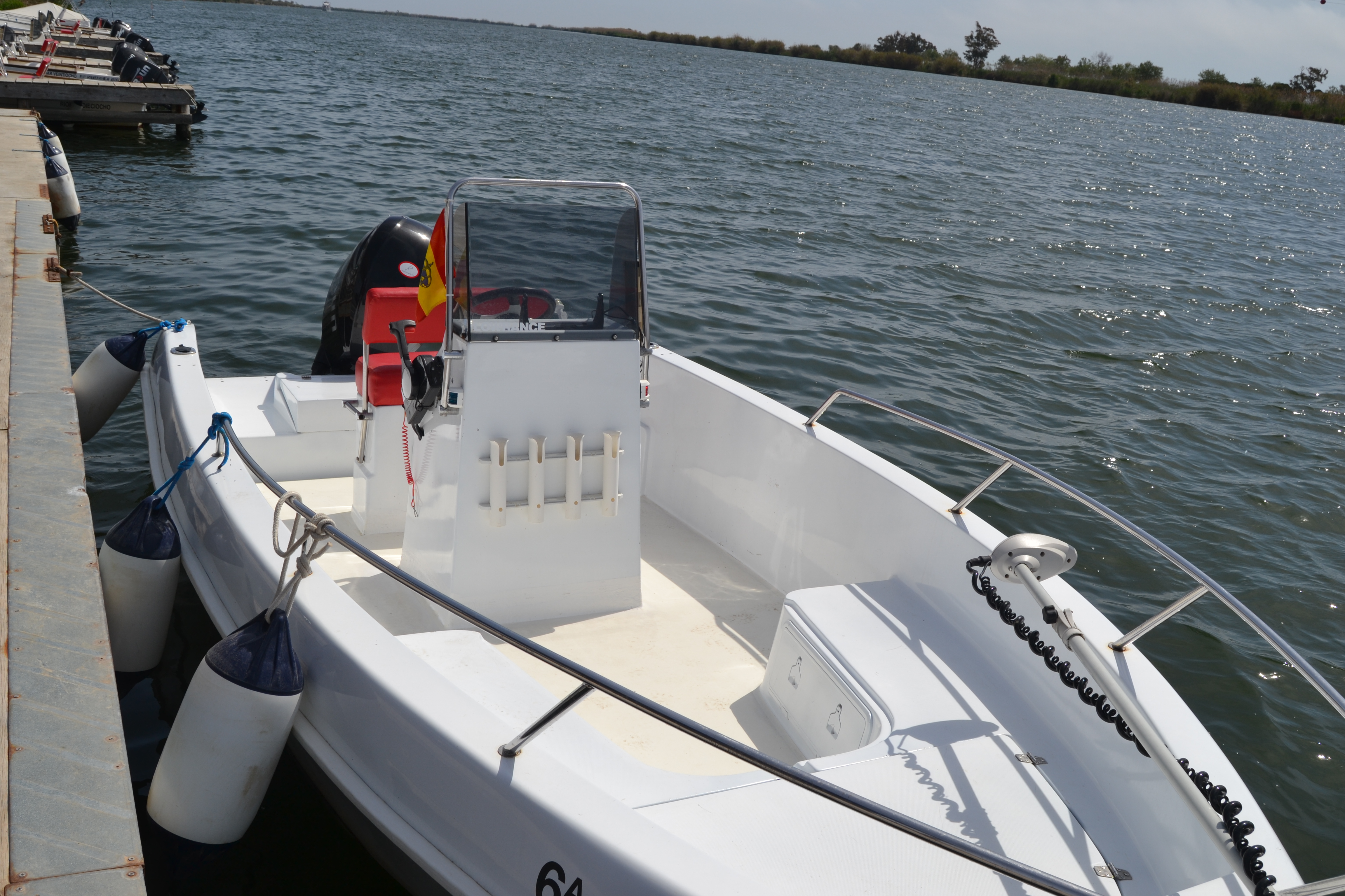 Barco Coral 115 CV 1 Dia