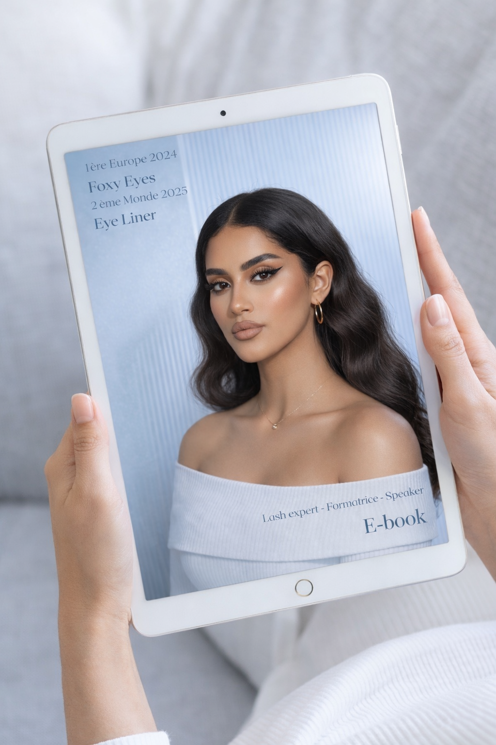 Foxy & Eye Liner E-book