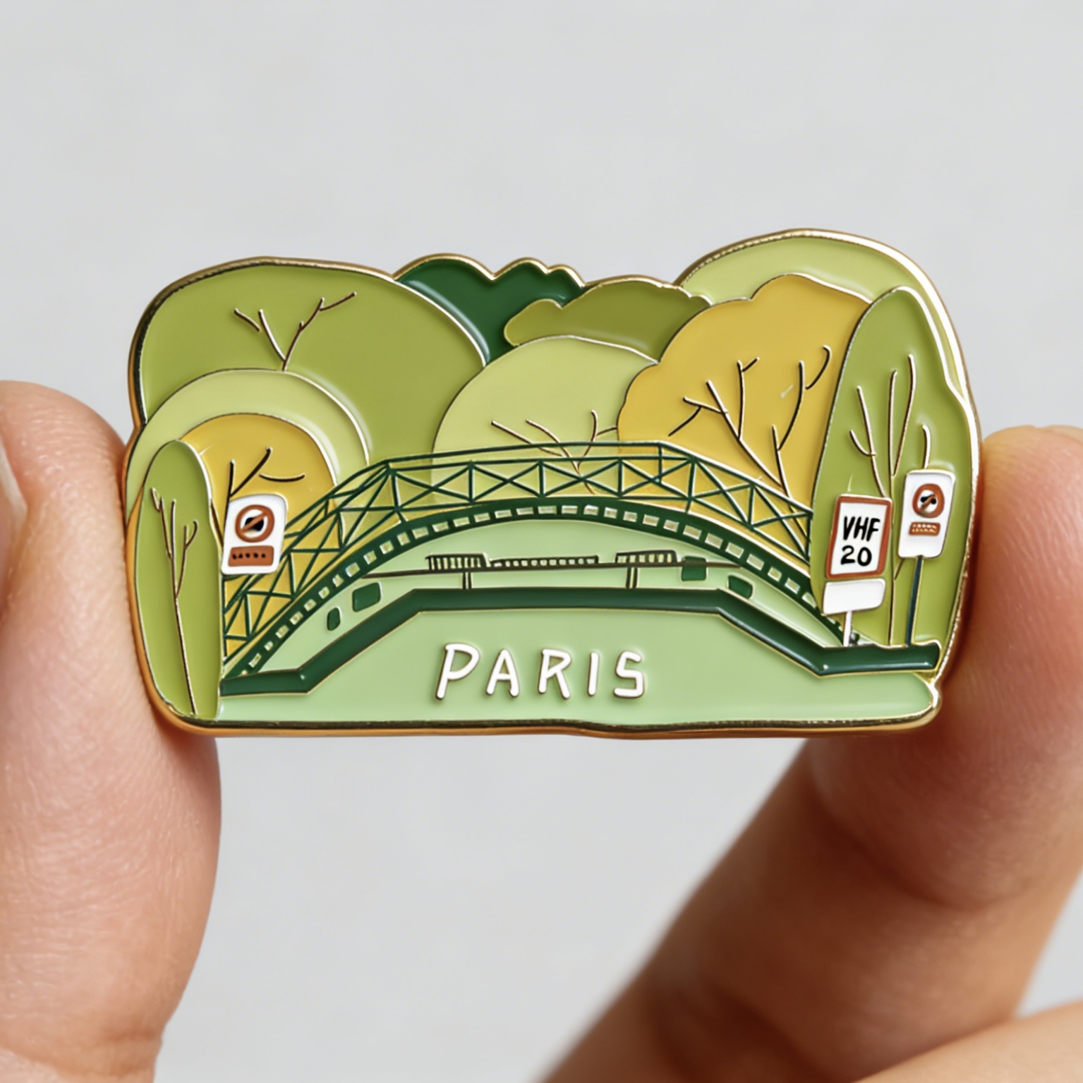 Pin‘s - Paris
