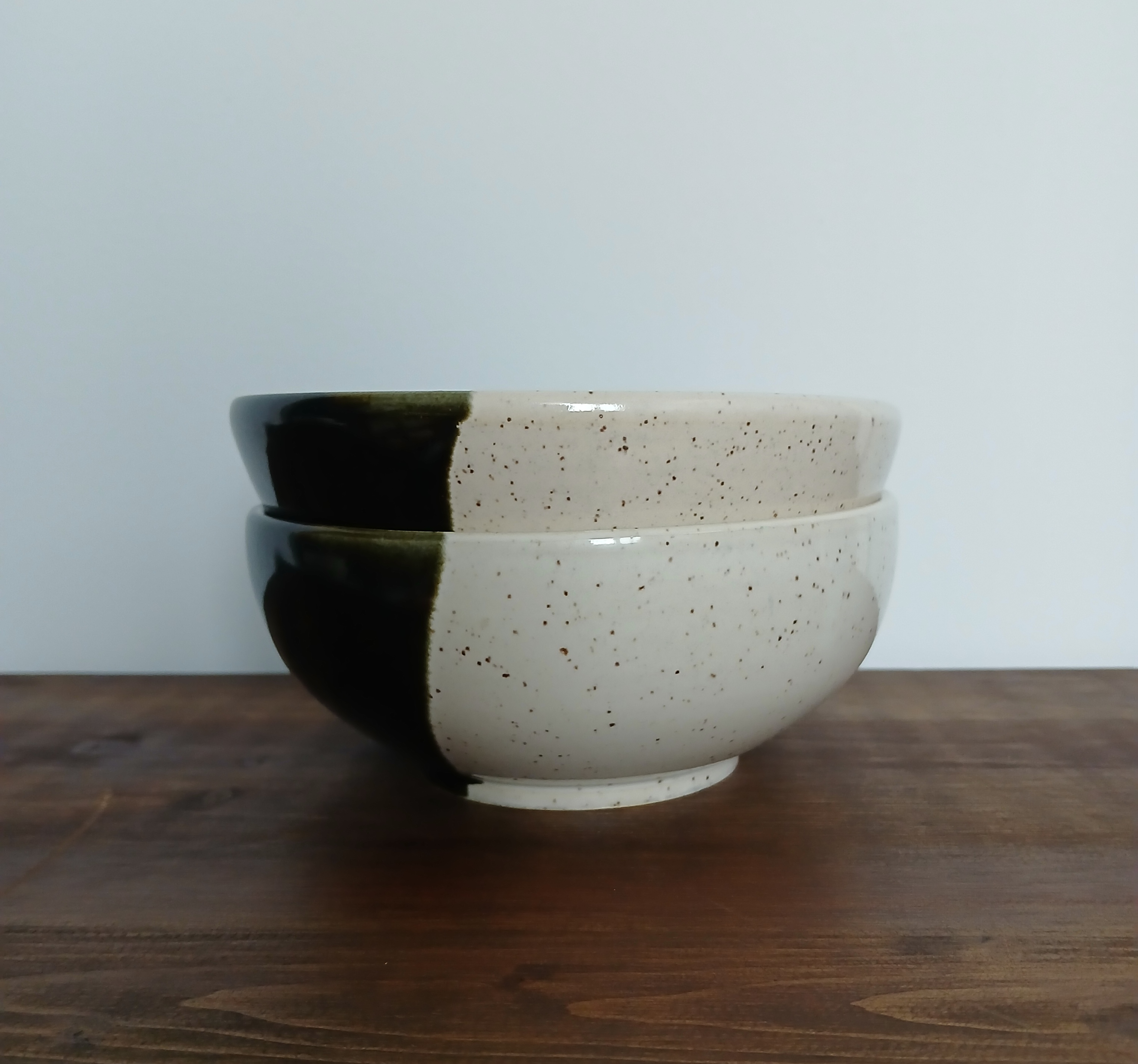 Black and White Two Tone Bowl Set 