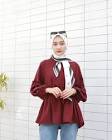 Blouse wanita merah maroon