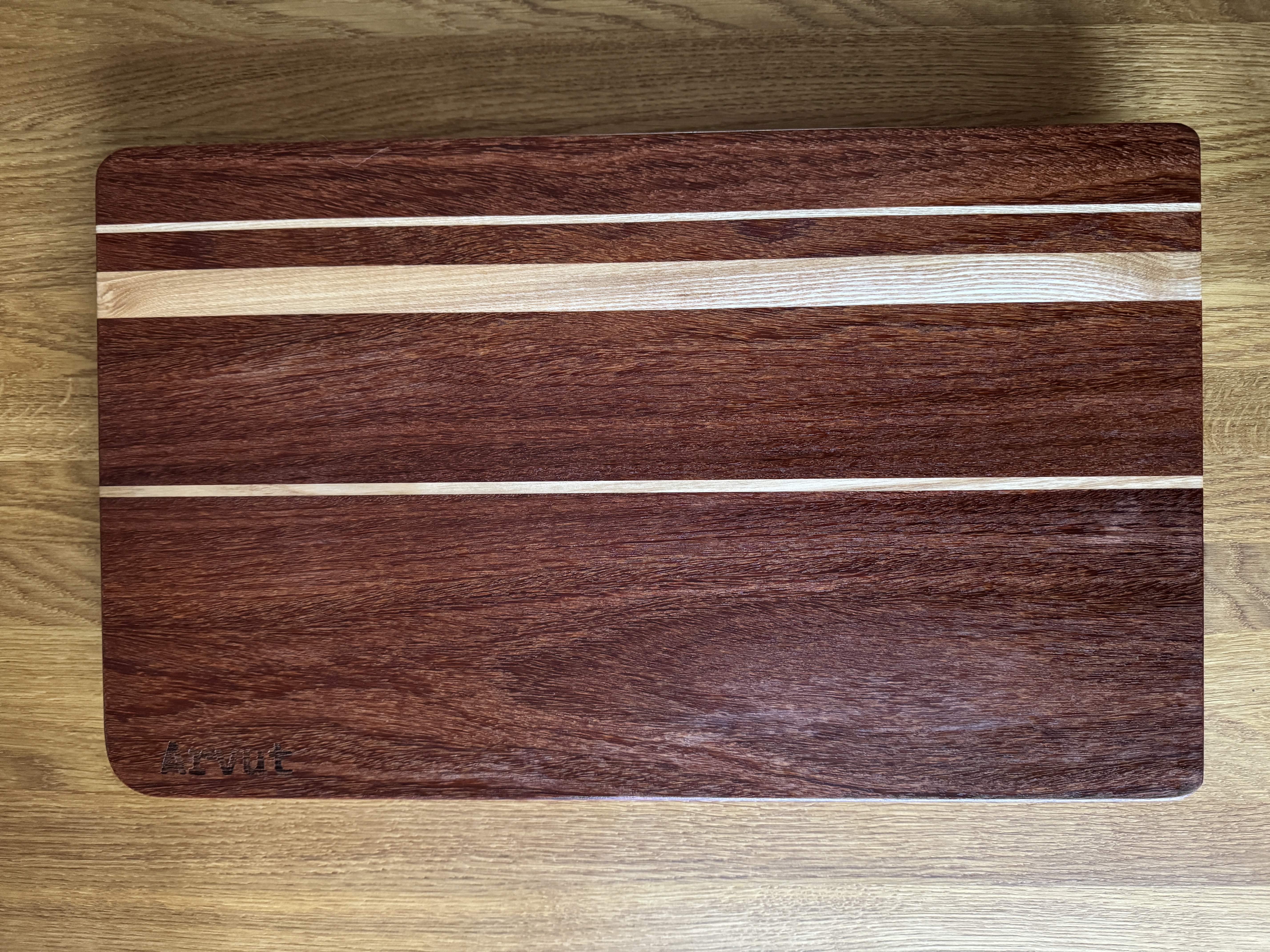 Premium medinė pjaustymo - patiekimo lentelė