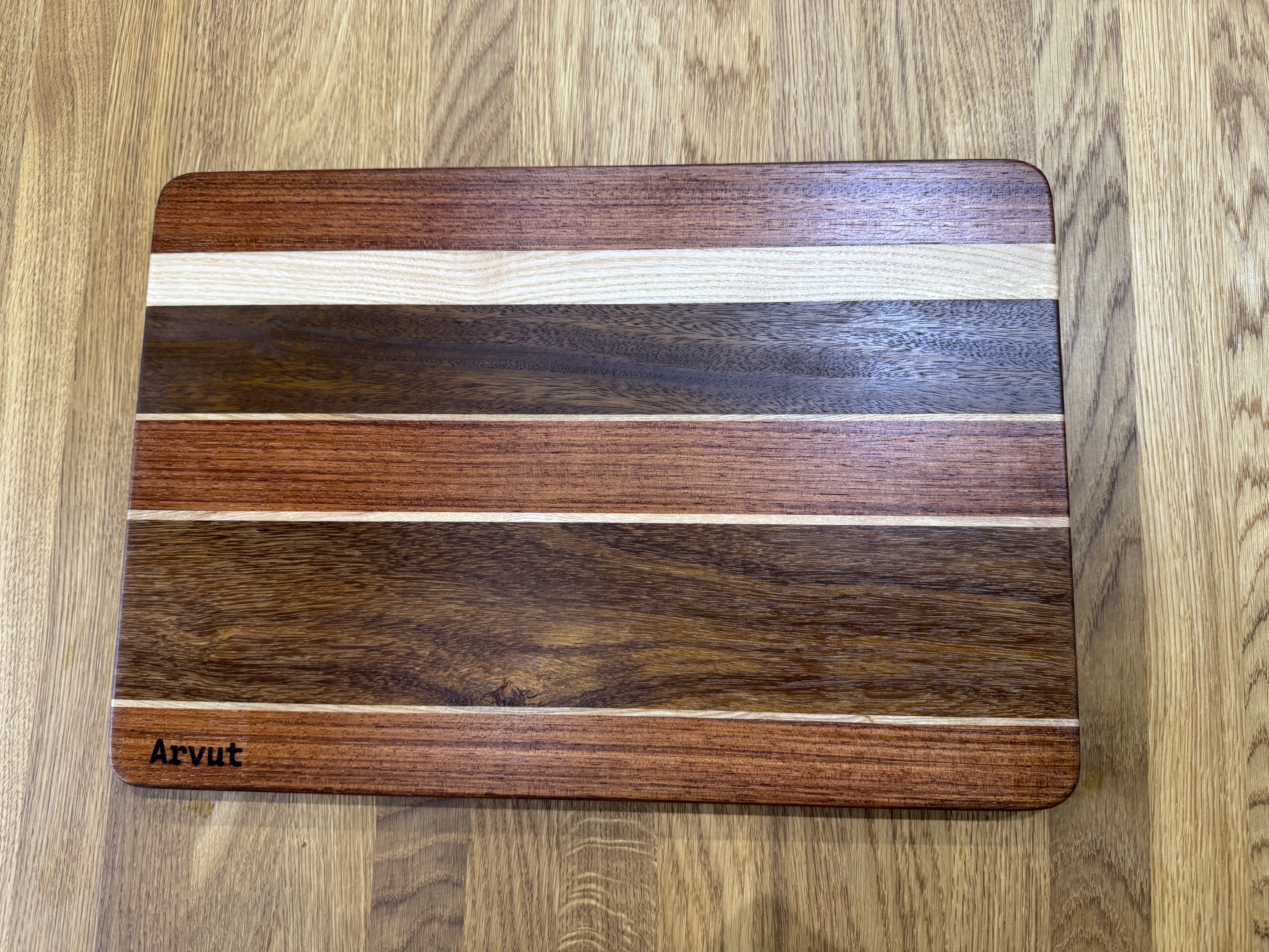  Medinė premium pjaustymo lentelė