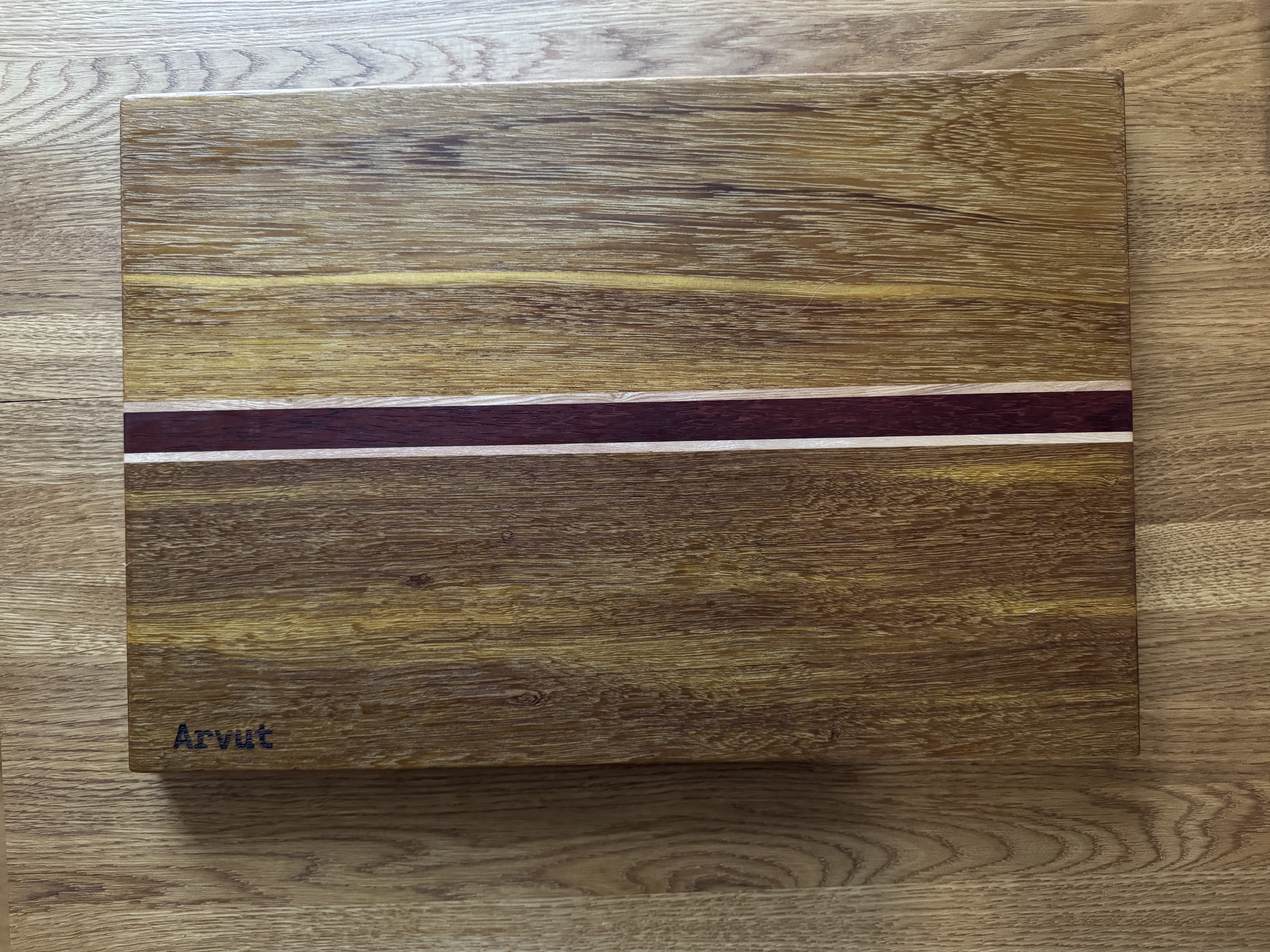  Medinė premium patiekimo-pjaustymo lentelė