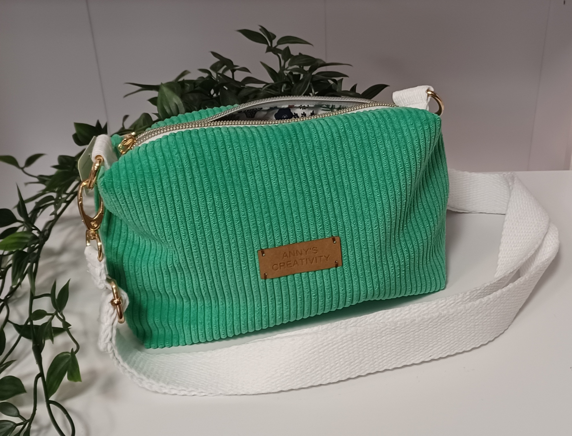 Petit sac en velours côtelé