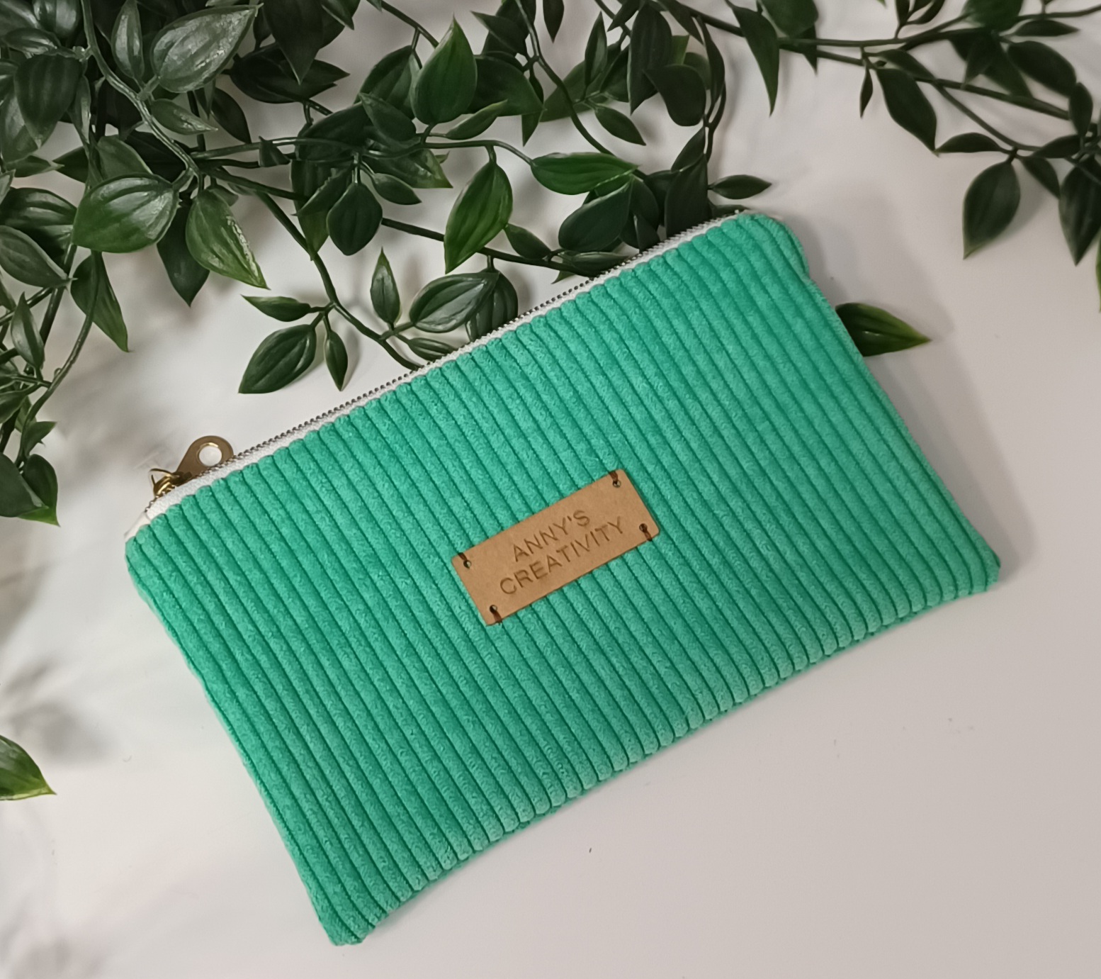 Trousse 19x11 cm en velours côtelé