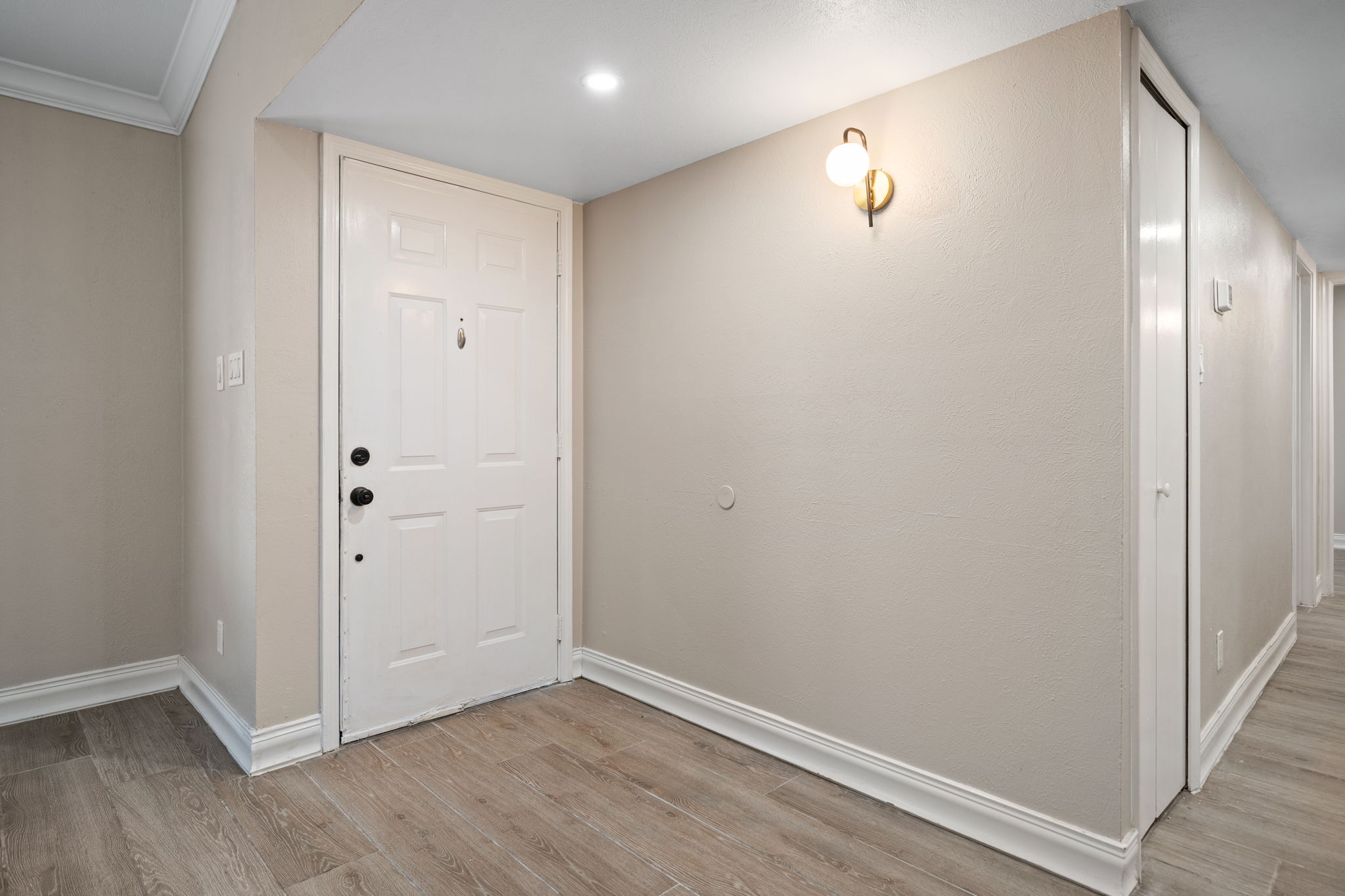 5649 N Colony Blvd The Colony, TX 75056