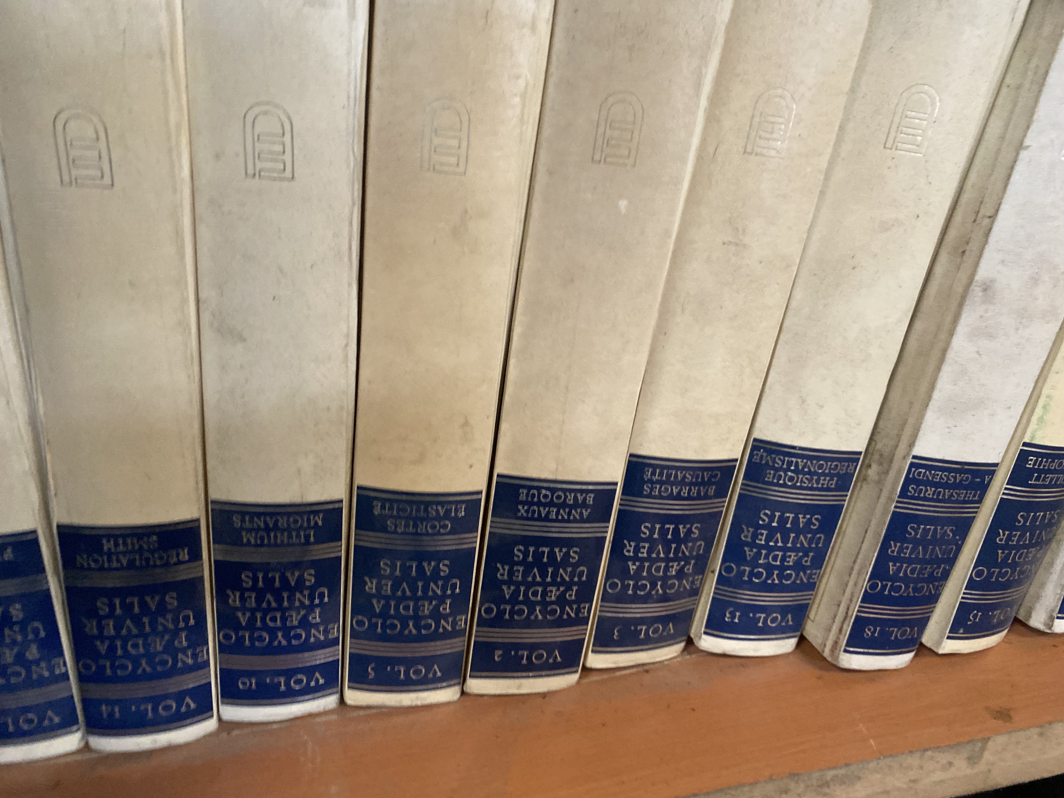 Encyclopedia Universalis Salis Set