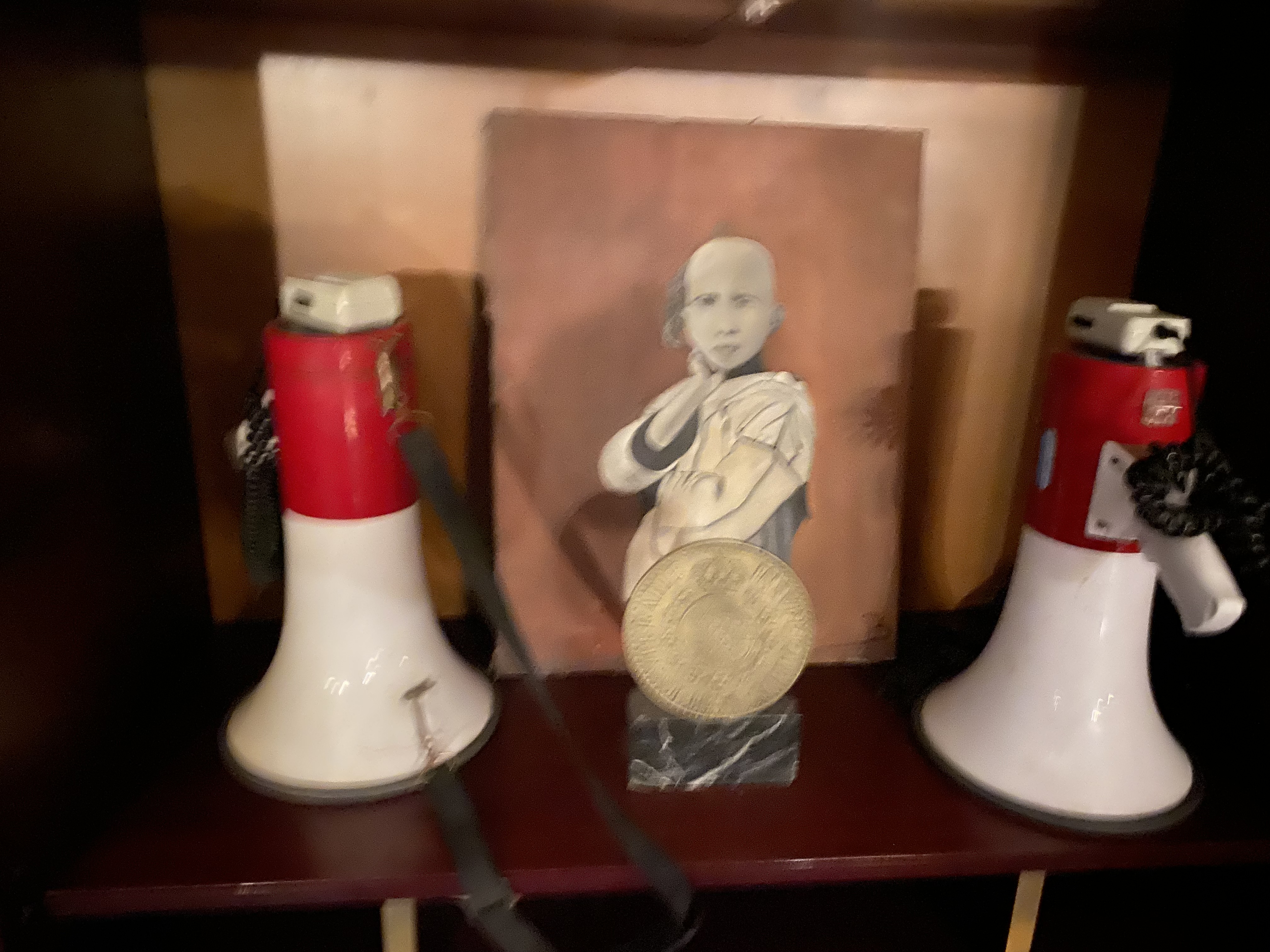Megaphone Pair and Artistic Statue Set