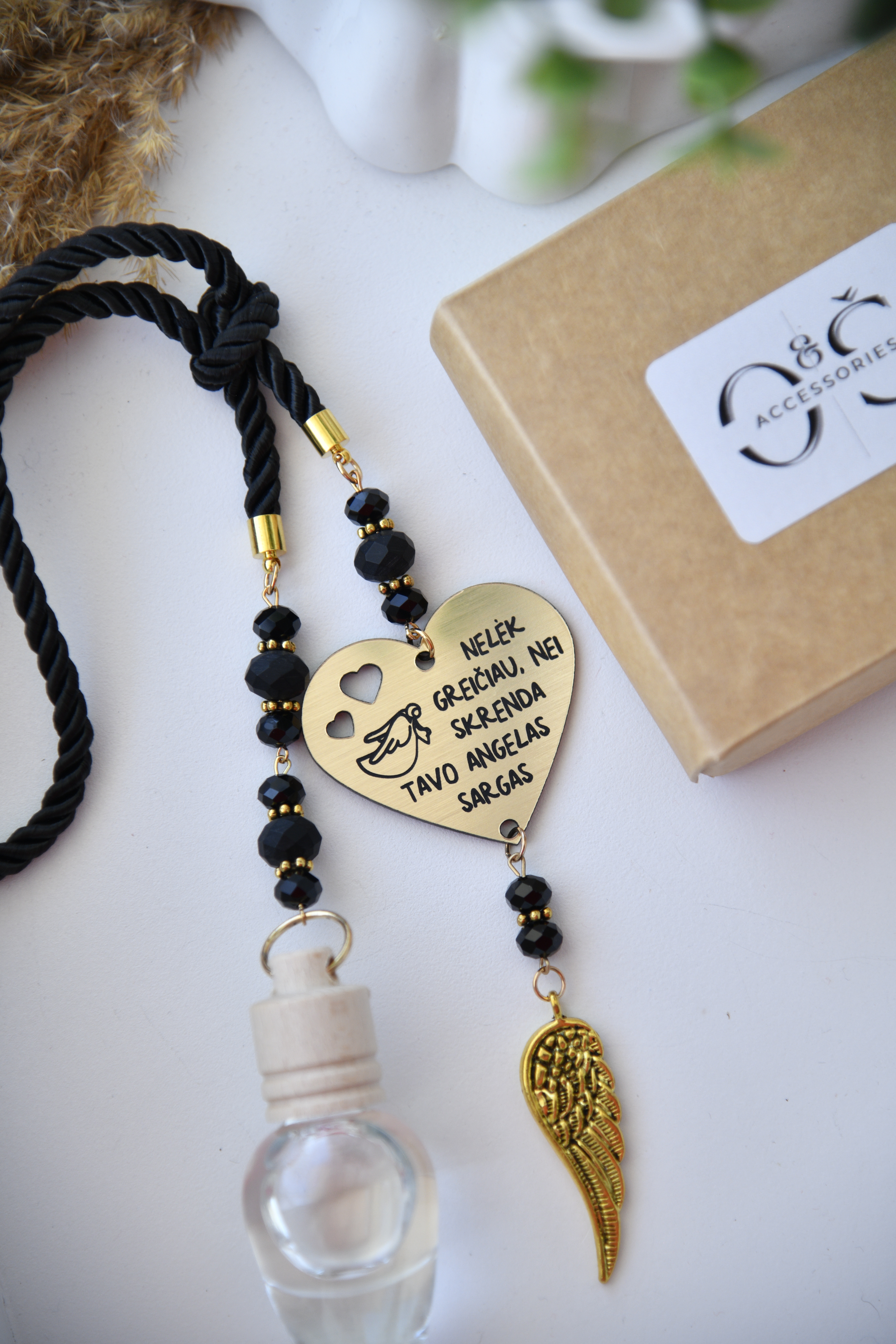 Automobilio pakabukas 