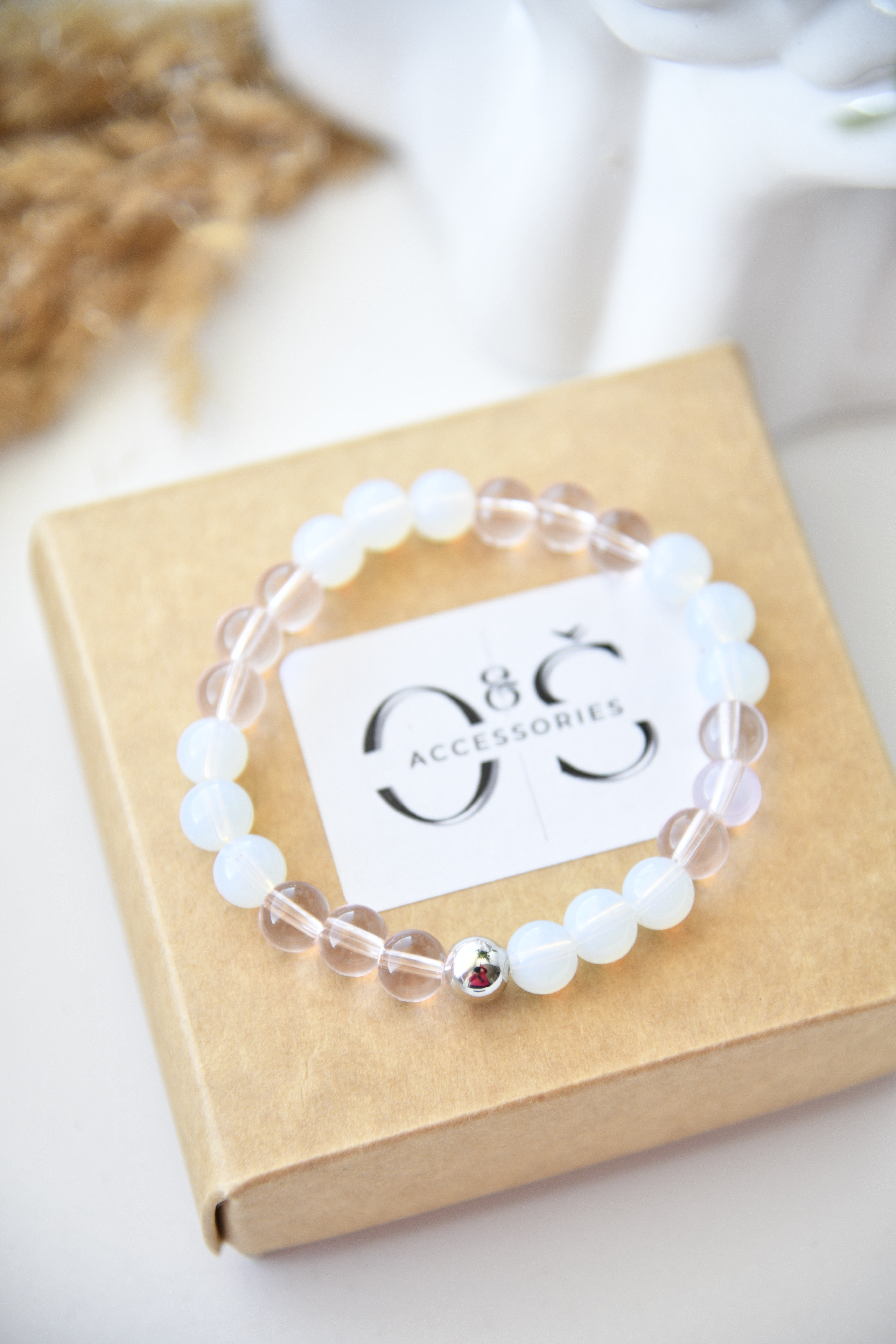 Stiklo karoliukų apyrankė 