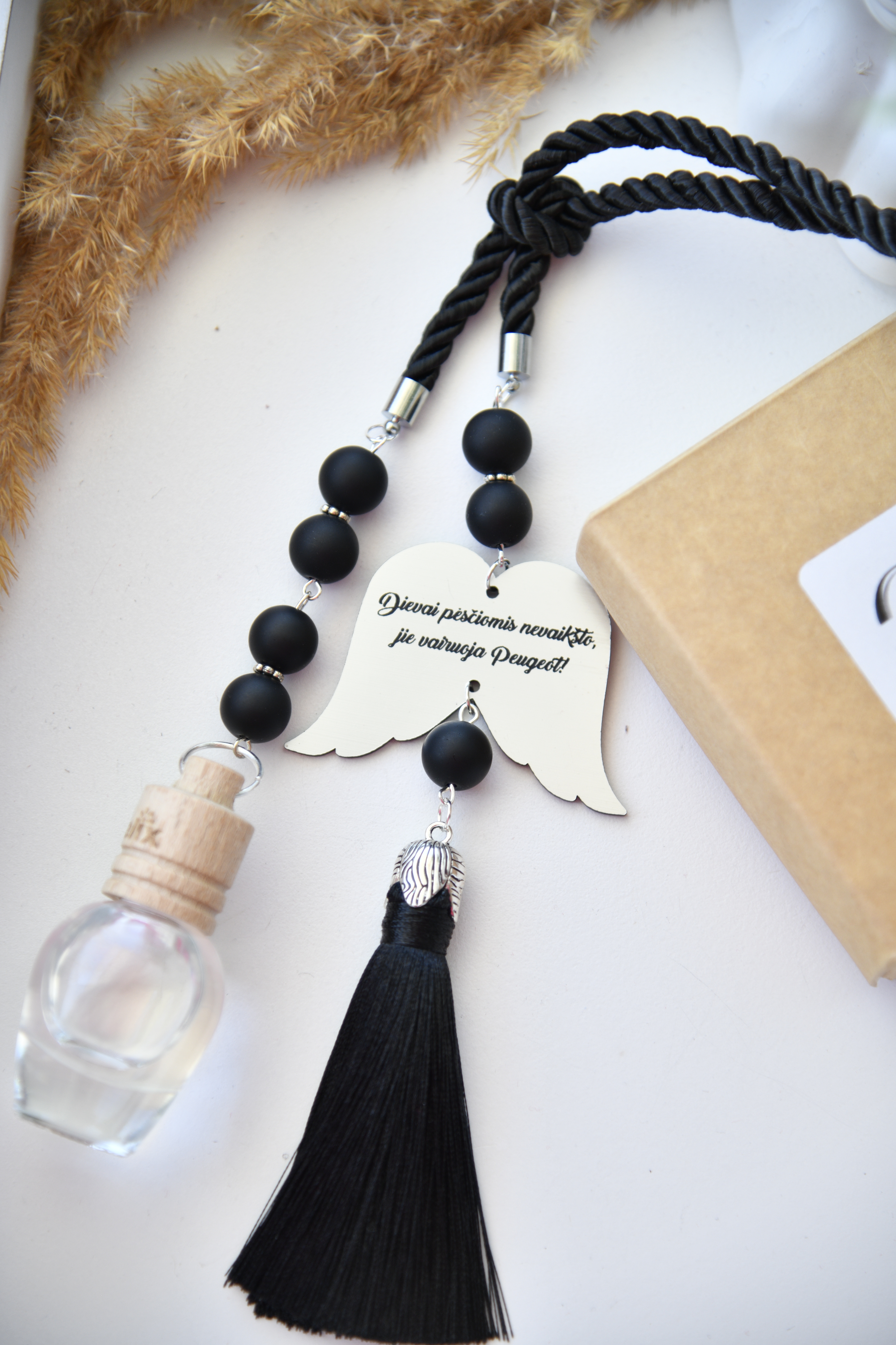 Automobilio pakabukas "Peugeot"