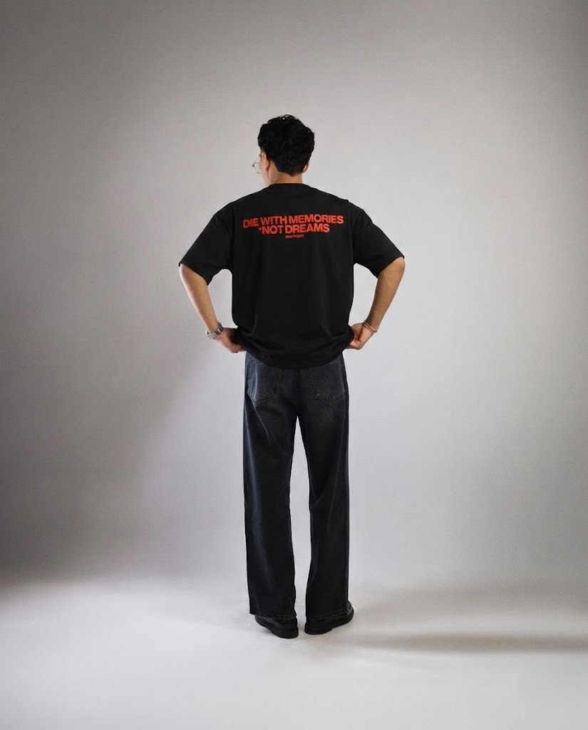 Boxy Fit spicy Negro