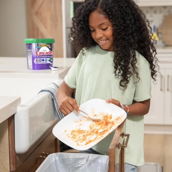 Cascade Platinum Plus Dishwasher Pods – Fresh Scent, 82 Count