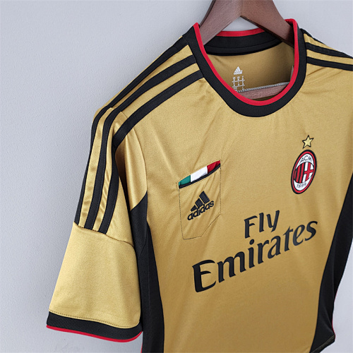 Camisa AC Milan Dourada