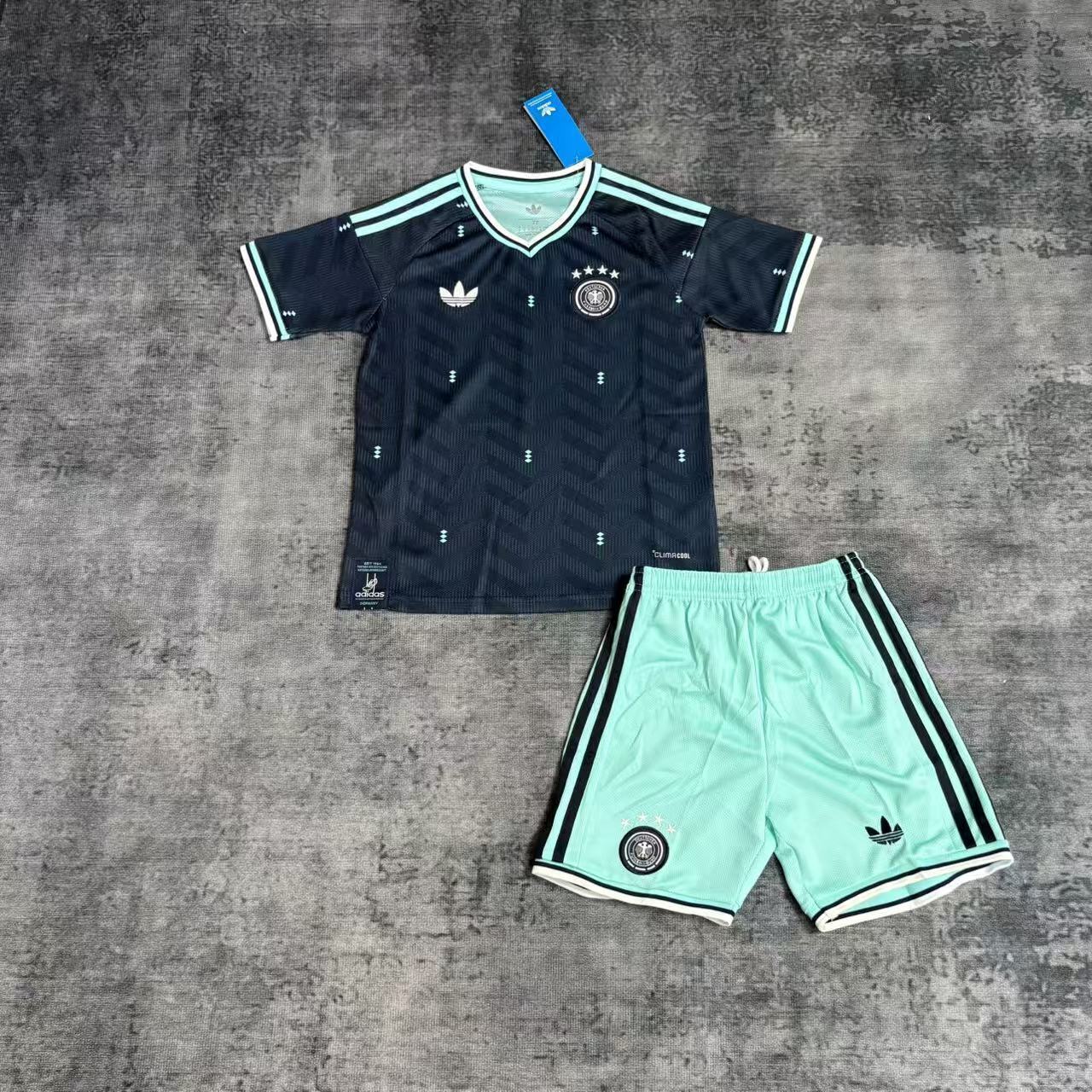 Kit Infantil Alemanha