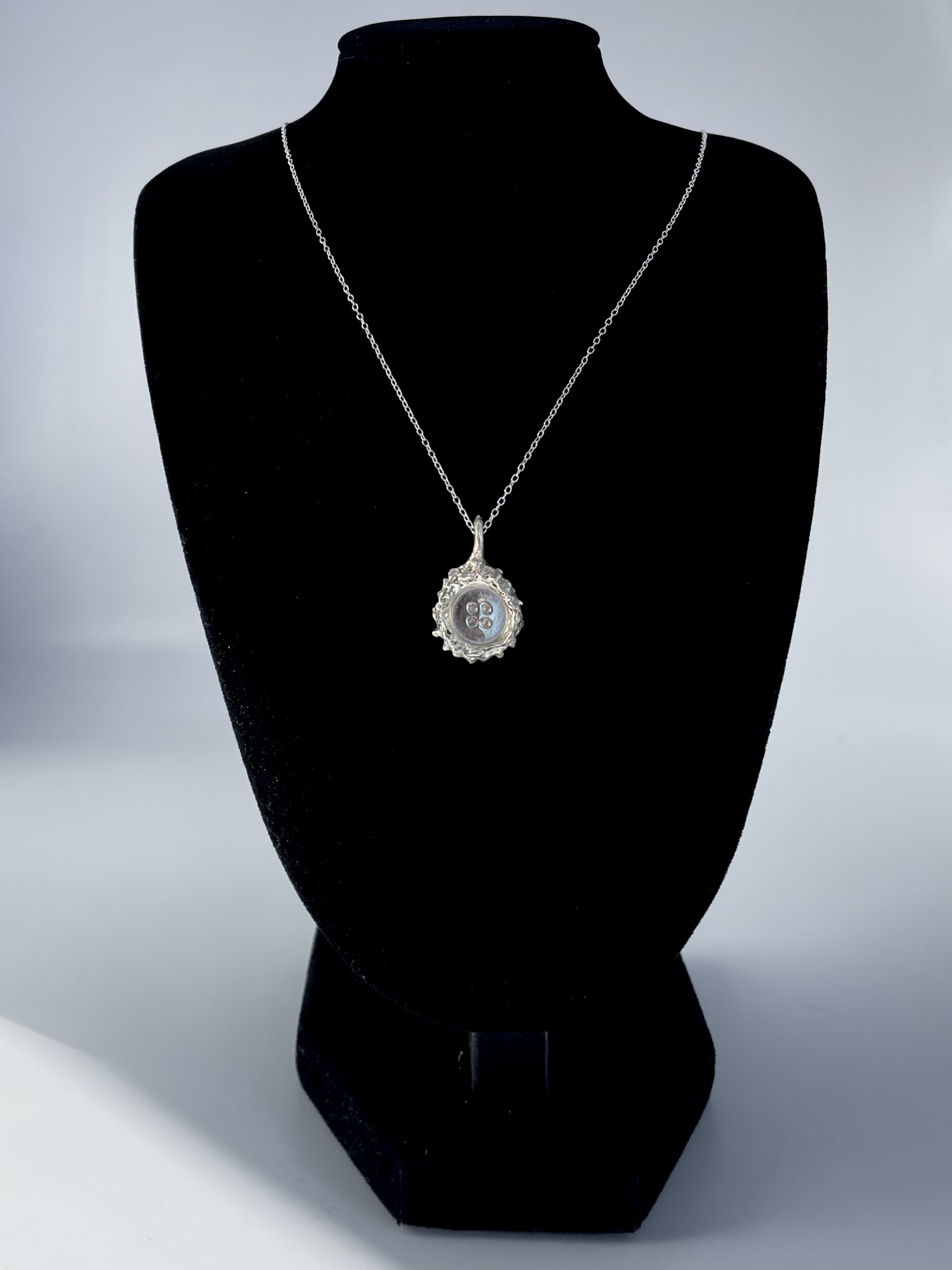 Static Button Pendant 001