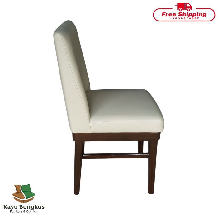 Kursi Makan Kayu Bungkus Upholster